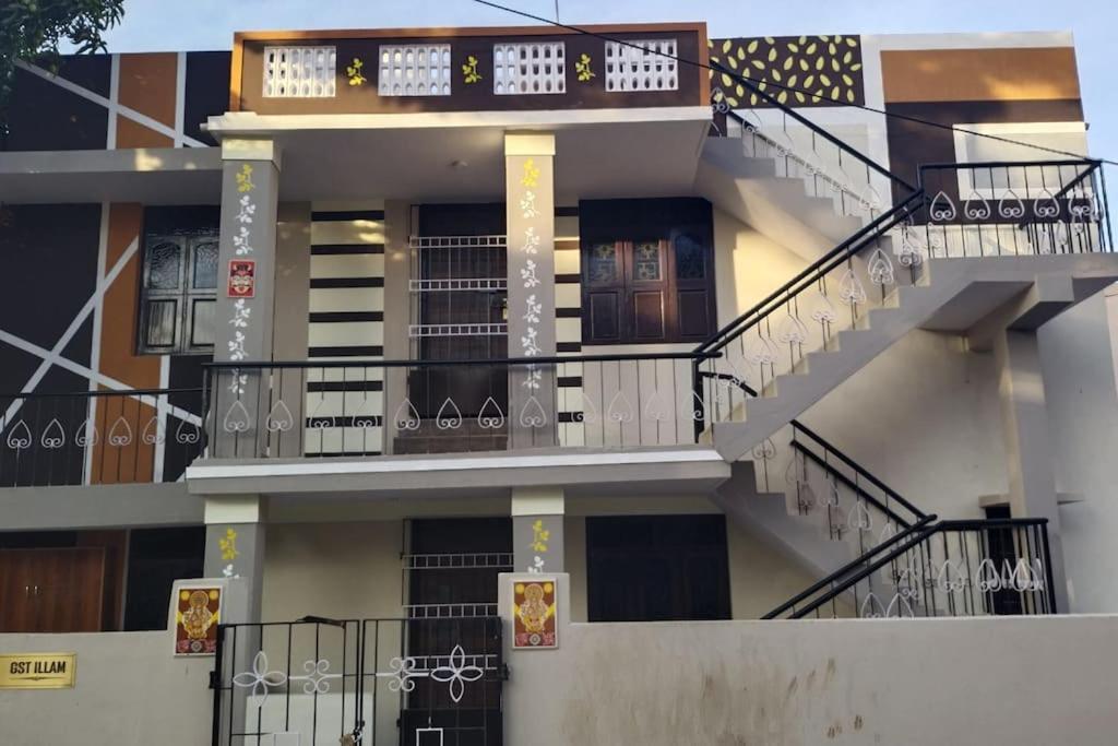 Sunshine Apartments شيناي المظهر الخارجي الصورة